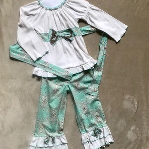 Ann Loren girls two piece outfit